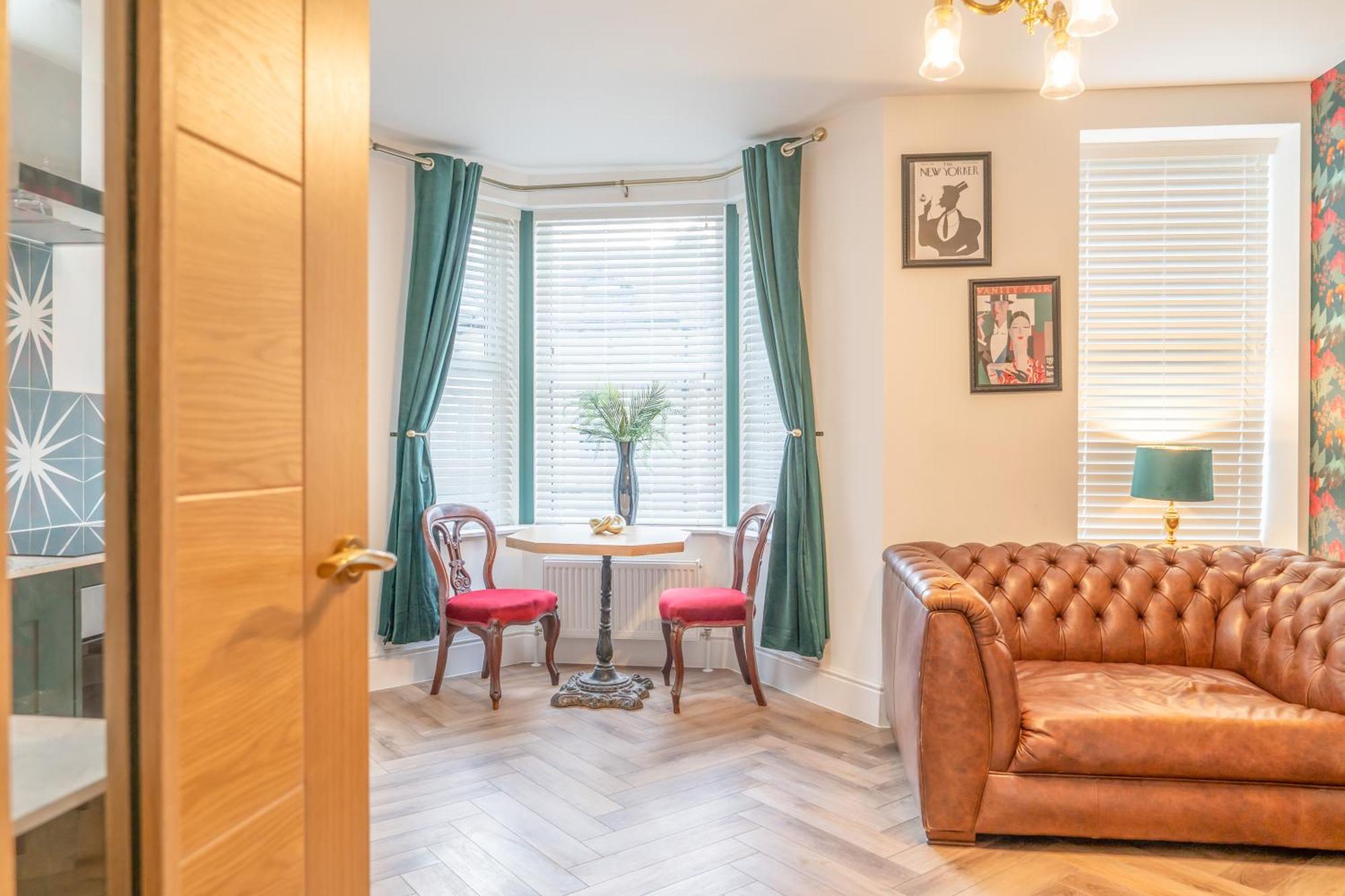 Apartment Beautifully Designed 1 Bed Flat *
