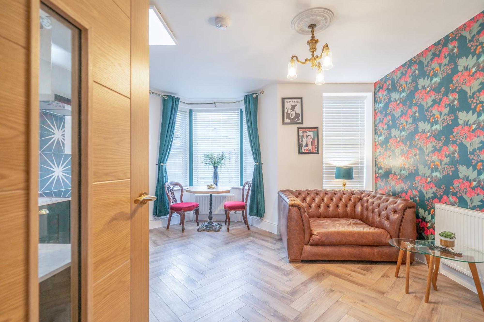 Beautifully Designed 1 Bed Flat Apartment